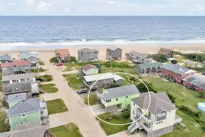 Image de Beach Dreamer with Ocean Views, 120 Steps to the Beach • Buxton, Nc, Obx