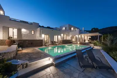 Image de Villa de luxe « Luxury Complex Ninemia Villas » avec vue mer, Wi-Fi et climatisation