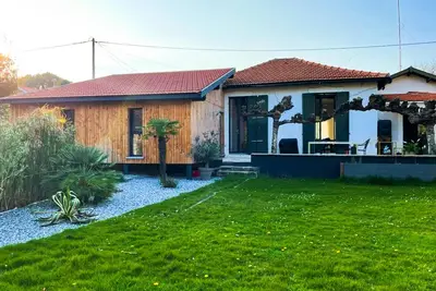 Image de Lovely home in Lanton