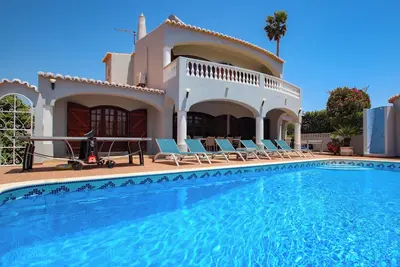 Image de Villa with heatable pool and Bbq in Carvoeiro