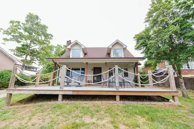 Image de Louie's Front Porch
