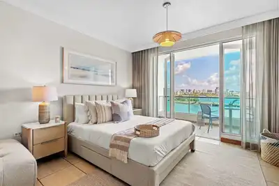 Image de Oceanfront in Condado | Balcony | Pool | Bbq Area