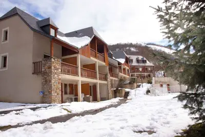 Image de Séjour alpin au bord du Lac | Accès piscine