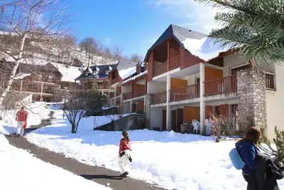 Image de T3 duplex en bord de lac et à 10 min des pistes