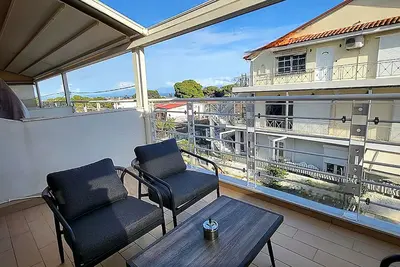Image de Harmony Relax House 2 - 3br - Airport - Parking