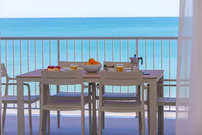 Image de Cullera Beachfront Terrace Apartment