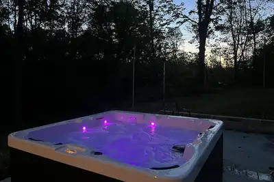Image de Secluded 5br Retreat w/ Hot Tub, Sleeps 10