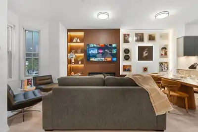 Image de Modern 4br Aparthotel • Sleeps 11 • Dtwn