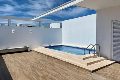 Image de Charming Loft with Pool 5 Min to the Beach