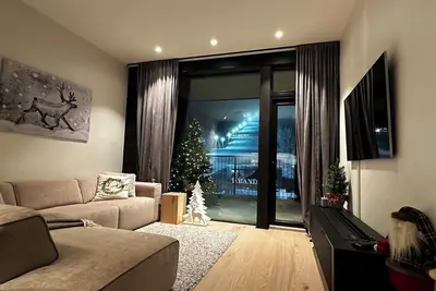 Image de Cosy ski-in/ski-out retreat in Levi, West slopes, with sauna & mountain view