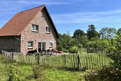 Image de L'aubépine dans la magie de la lande
