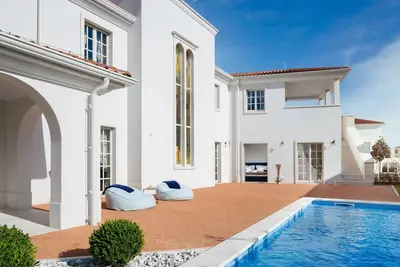 Image de Stunning home in Vabriga
