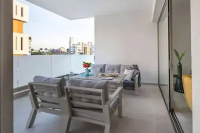 Image de 302 Mulberry Court- Cozy with Large Terrace