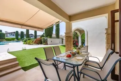 Image de Da02 Adjacent to Aphrodite Hills – Pool View