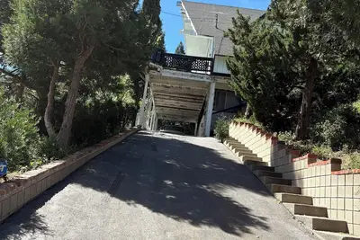 Image de Spacious 5-bedroom chalet in gorgeous Crestline with Ac