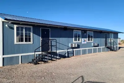 Image de Newly Remodeled Escape with Peaceful Nights & Outdoor Lounge in Williams, Arizona