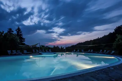 Image de Casa Bruciata, Cascine Crema: A charming little stone cottage, large pool (20x14m)