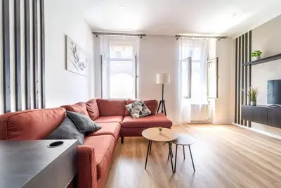 Image de GuestHost - Modern Flat X4 near the Center