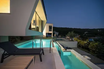 Image de Villa Seven Horizon by 22 Estates – 2nd Sea Row, Inf. Pool & Jacuzzi, 6–8 Guests