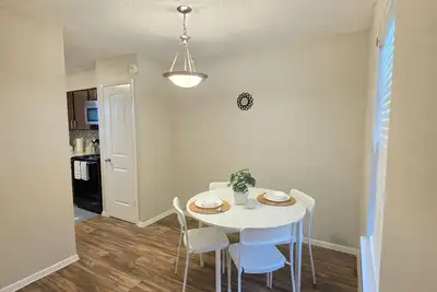 Image de Modern 1br  near At&T Stadium and Globe Life Field - Cowboys Fans’ Favorite Stay