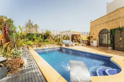 Image de Tal Jordan Complex - The Sunflower Bungalow #2