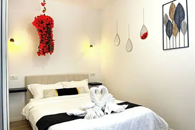 Image de Chic Studio+ FullKitchen+ Free Parking+ Popcorn