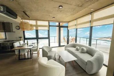 Image de Spacious with great ocean view by Bt Homes