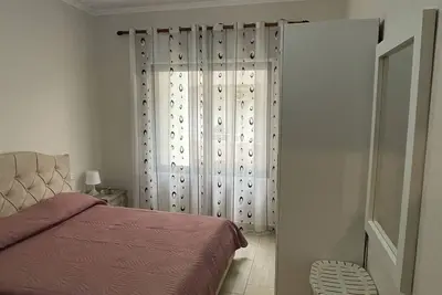 Image de A stone's throw from the sea cozy family apartment with terrace and kitchen