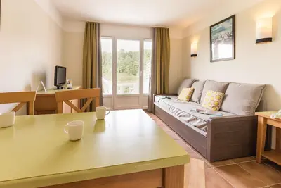 Image de Duplex familial pour 4 personnes avec piscine