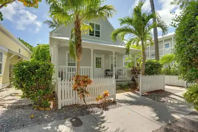 Image de Walkable Cottage w/ Pool Access in Key West!