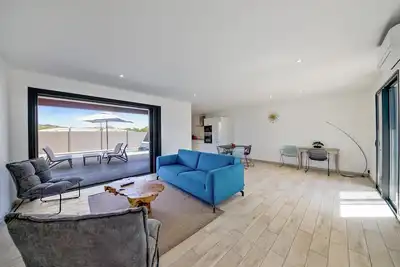 Image de Retraite Lecci près de la plage de Cala Rossa