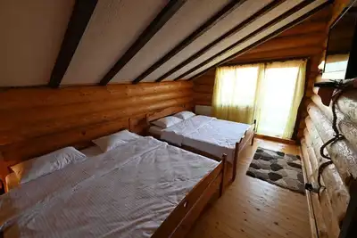 Image de Cabana Lui Bubu -- Up to 10 People Family Cabin