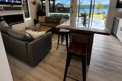 Image de Lakefront Cottage, Hot Tub, Kayaks, Paddle Boards–Atv & Snowmobile Trails, Sleeps 6