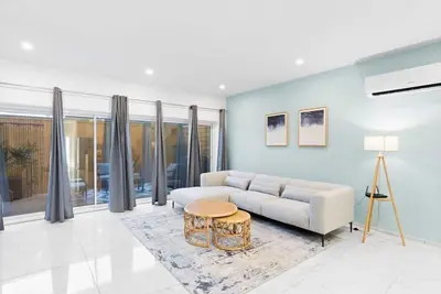 Image de Nirvana A4 | Beachside @ The Drake Residences