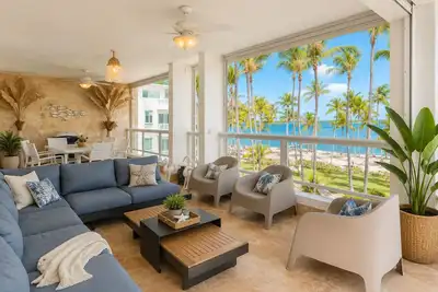 Image de Front Beach Luxury Condo- A place where beachfront meets world Pga golf courses