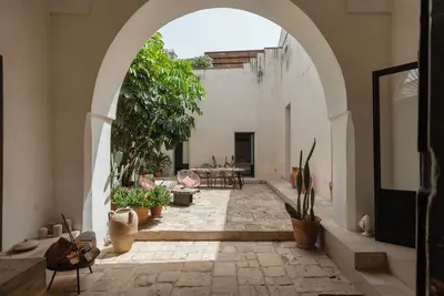 Image de Grande maison de charme dans les Pouilles, non loin de la mer ionienne.