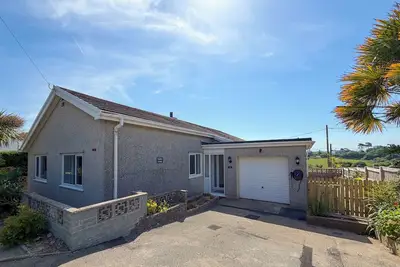 Image de 3 chambres à coucher à Benllech