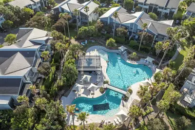 Image de Fairway Retreat | 3br Villa & Resort Pools