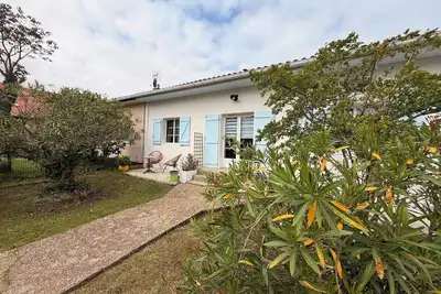 Image de Villa Les Roses à Capbreton, 5 personnes Piscine
