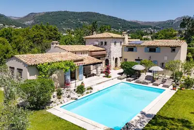 Image de Villa de la Sine – Charme provençal & Piscine