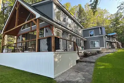 Image de New Construction Home & Guest House on Long Lake 5 bedrooms, 3. 5 Baths
