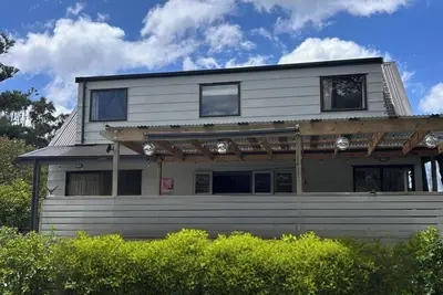 Image de Classic Kiwi Bach at Waipu Cove