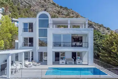 Image de Villa Azita is a spectacular Luxury Villa in Altea Hills, Panoramic Sea Views