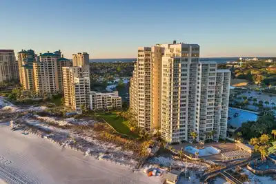 Image de Beachside Towers at Sandestin by Panhandle Getaways