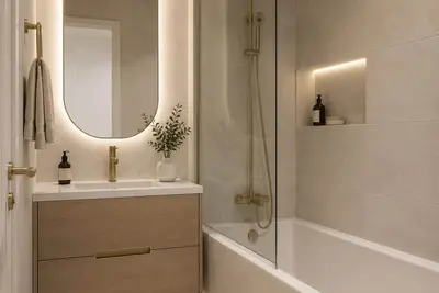 Image de Elegant 65m² Courtyard Apartment in Paris 7th – Walk to Eiffel Tower