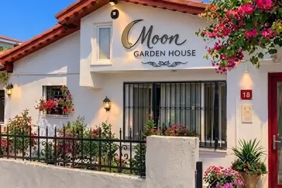 Image de Moon Garden House