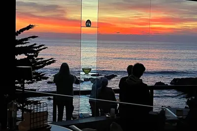 Image de Adorable, unique, 2- bed, 1 ba, ocean front / Cambria. Private stairs to ocean.