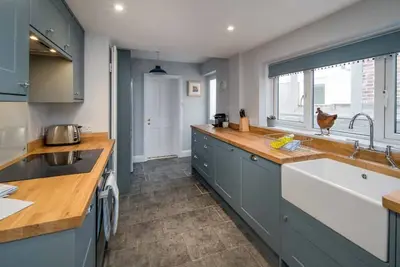 Image de Riggers Rest  Stylish Renovated Home with Parking