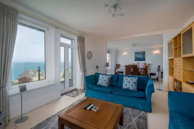 Image de Seaview Apartment  2   Bed Solent Views   Parking