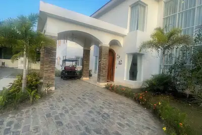 Image de 4 Bedroom Family Villa at Cofresi Beach Puerto Plata w/ Platinum Guests Access